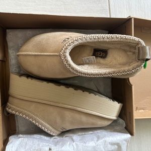 Ugg Tazz Platform Slippers